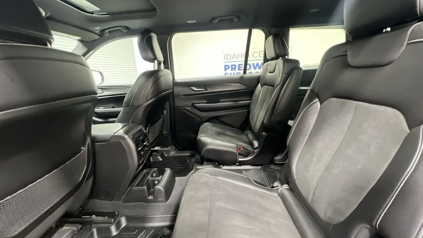 2024 Jeep Grand Cherokee L Altitude X