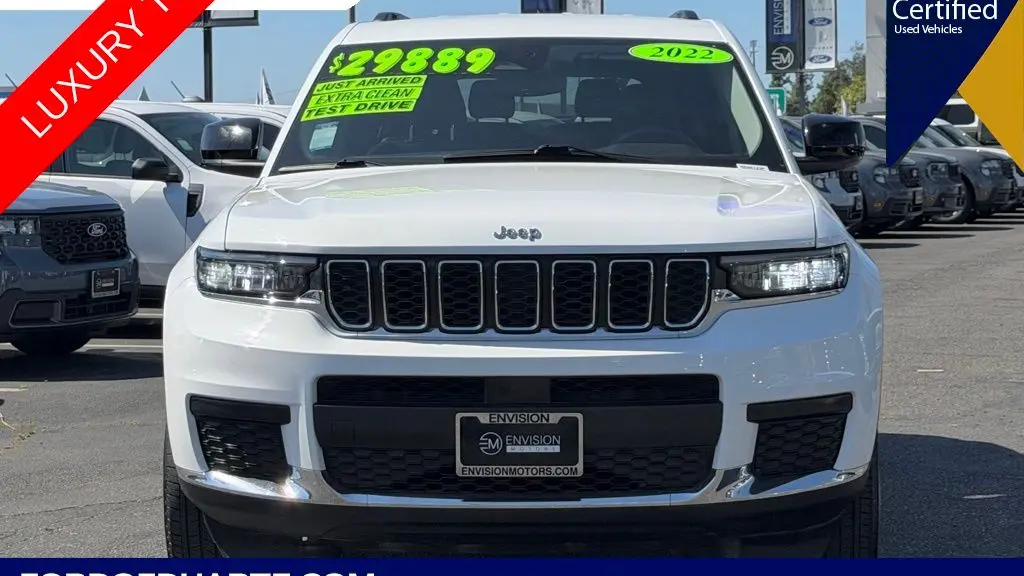 2022 Jeep Grand Cherokee L Laredo