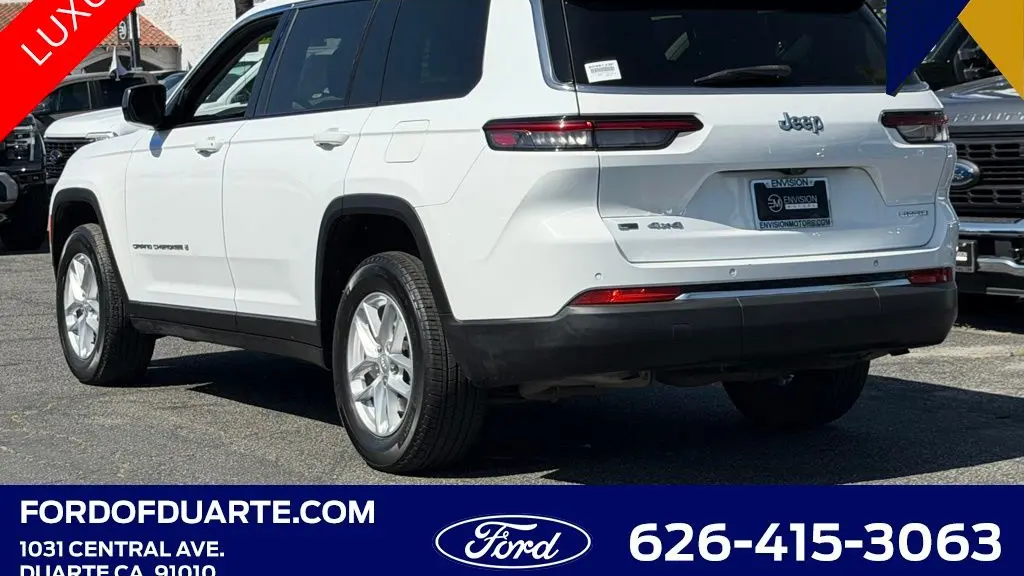 2022 Jeep Grand Cherokee L Laredo