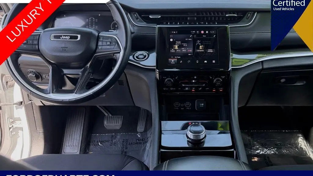2022 Jeep Grand Cherokee L Laredo