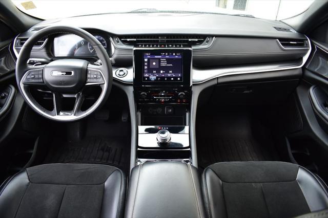 2023 Jeep Cherokee - $25,420