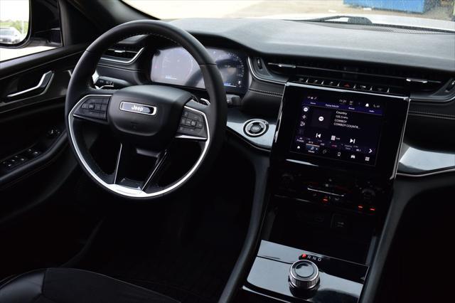 2023 Jeep Cherokee - $25,420