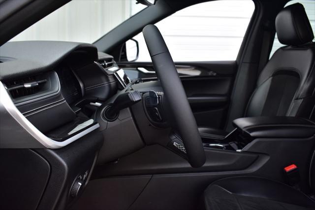 2023 Jeep Cherokee - $25,420