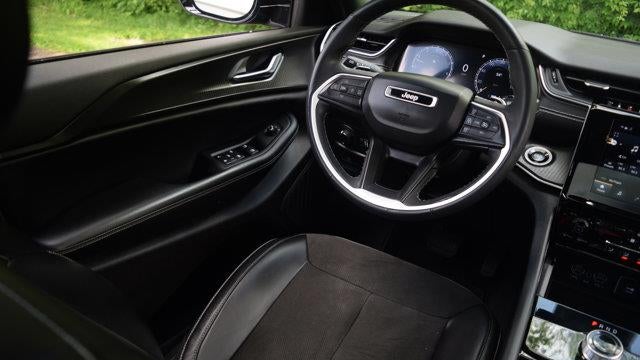 2023 Jeep Grand Cherokee L Laredo X