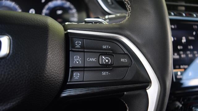 2023 Jeep Grand Cherokee L Laredo X