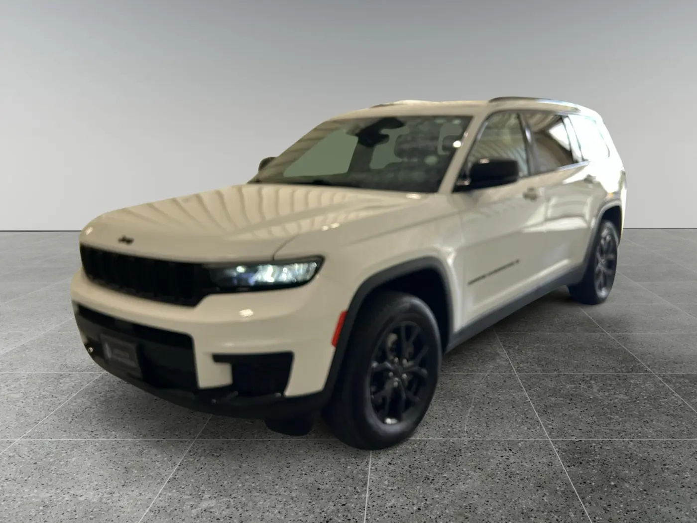 2024 Jeep Cherokee - $27,980