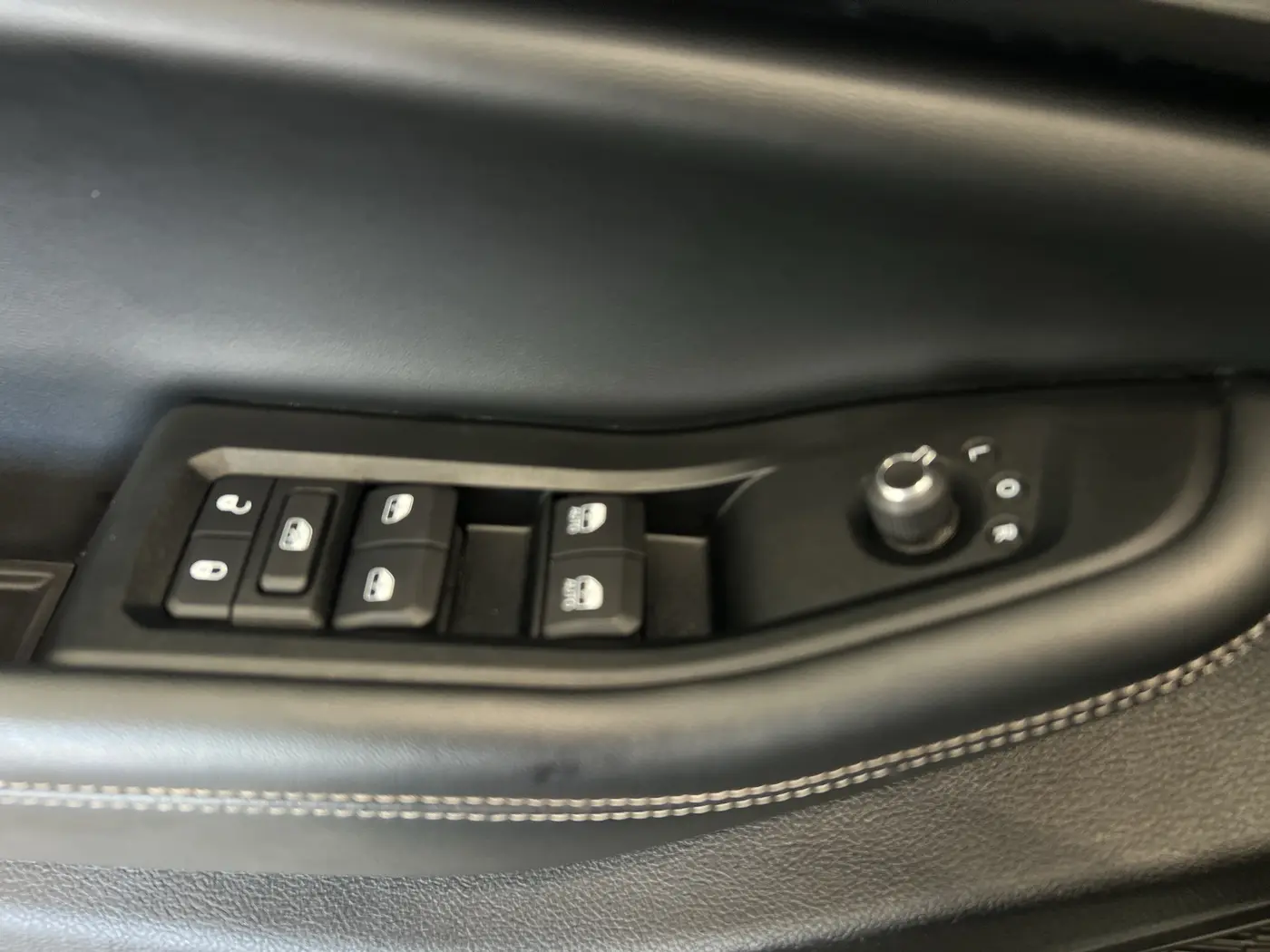 2024 Jeep Cherokee - $27,980