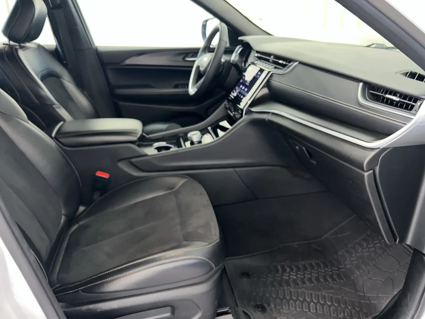 2024 Jeep Cherokee - $27,980