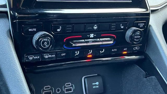 2021 Jeep Grand Cherokee L Laredo