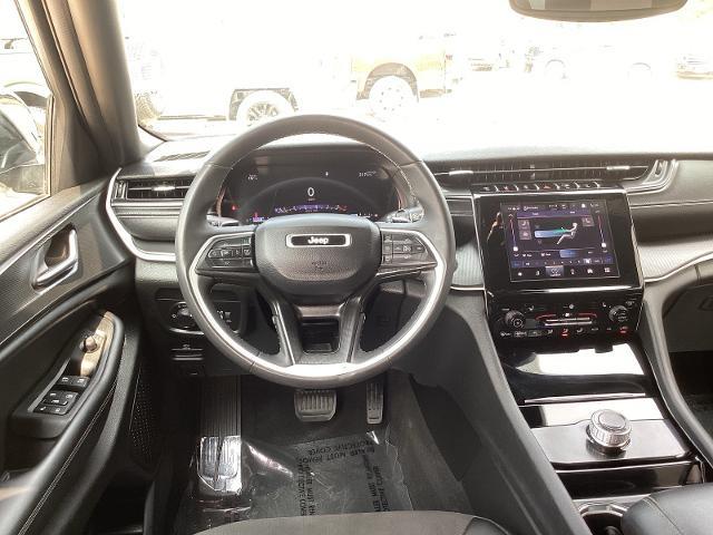2023 Jeep Cherokee - $33,990
