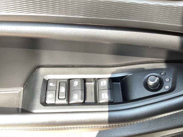 2023 Jeep Cherokee - $33,990