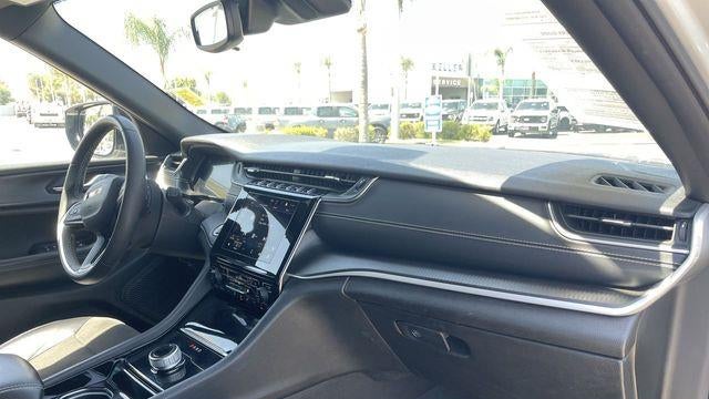 2023 Jeep Grand Cherokee L Laredo X