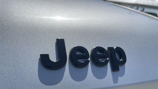 2023 Jeep Grand Cherokee L Laredo X
