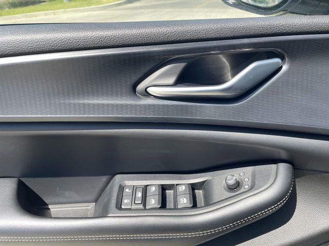 2023 Jeep Cherokee - $28,450