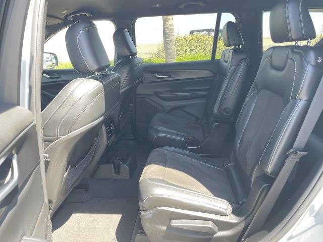 2023 Jeep Cherokee - $28,450