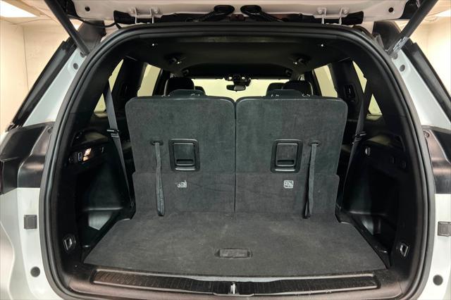 2023 Jeep Cherokee - $27,999