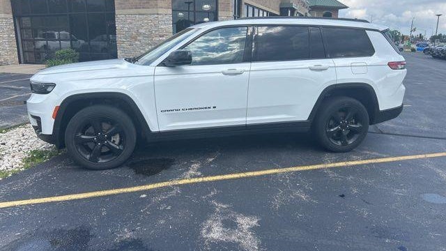 Preowned 2021 Jeep Grand Cherokee L Laredo for Sale