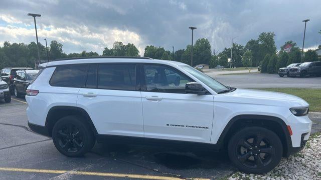 2021 Jeep Grand Cherokee L Laredo