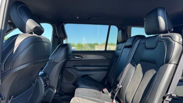 2023 Jeep Grand Cherokee L Laredo X