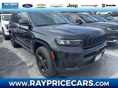 2023 Jeep Grand Cherokee L 4X4 Laredo 4DR SUV