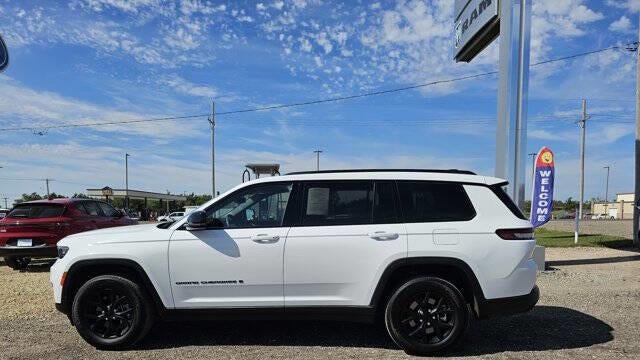 2024 Jeep Grand Cherokee L Laredo