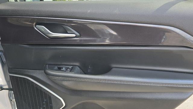 2022 Jeep Grand Cherokee L Laredo