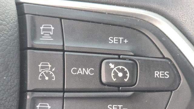 2022 Jeep Grand Cherokee L Laredo