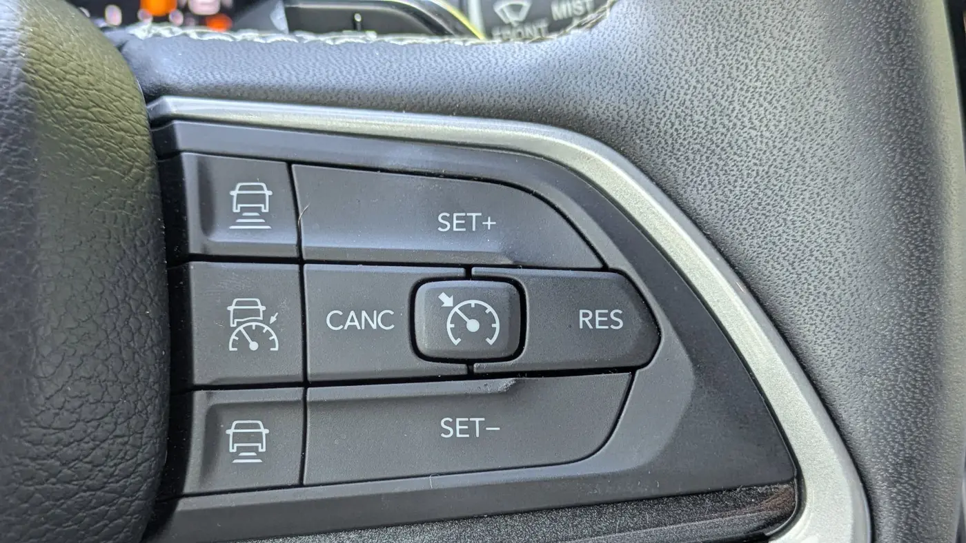 2023 Jeep Grand Cherokee L Laredo X