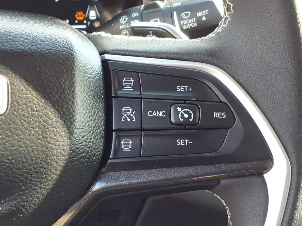 2023 Jeep Cherokee - $27,241