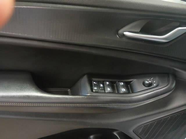 2023 Jeep Cherokee - $33,895