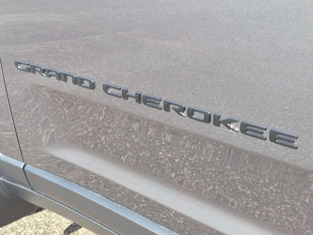 2024 Jeep Cherokee - $33,090