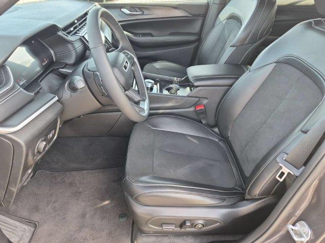 2024 Jeep Cherokee - $33,090