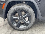 2025 Grand Cherokee L Thumbnail 11