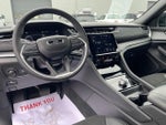 2025 Grand Cherokee L Thumbnail 13