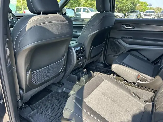 2026 Jeep Cherokee - $39,999