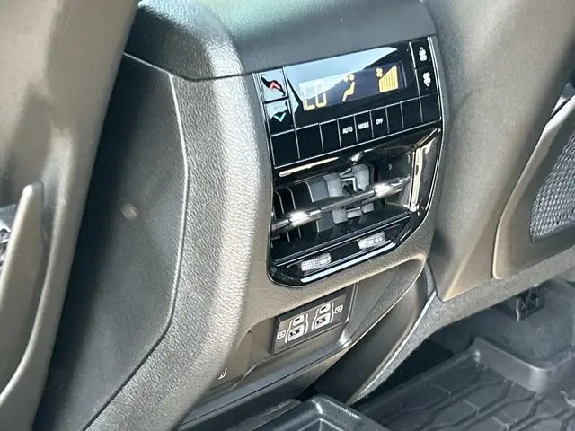 2026 Jeep Cherokee - $39,999