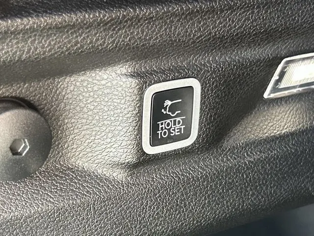 2026 Jeep Cherokee - $39,999