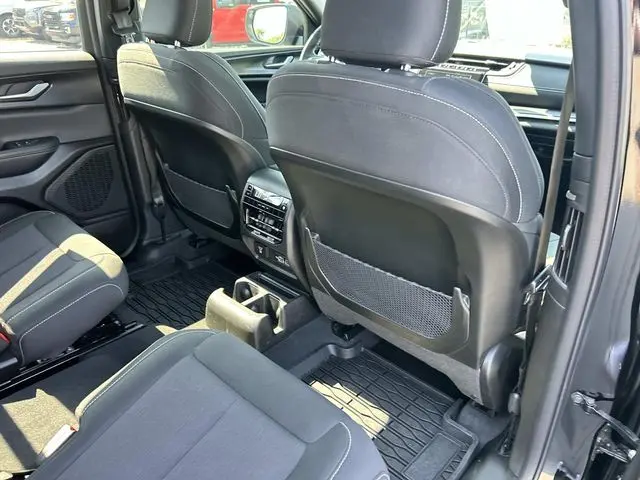 2026 Jeep Cherokee - $39,999