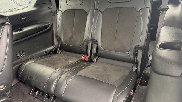 2021 Jeep Grand Cherokee L Laredo