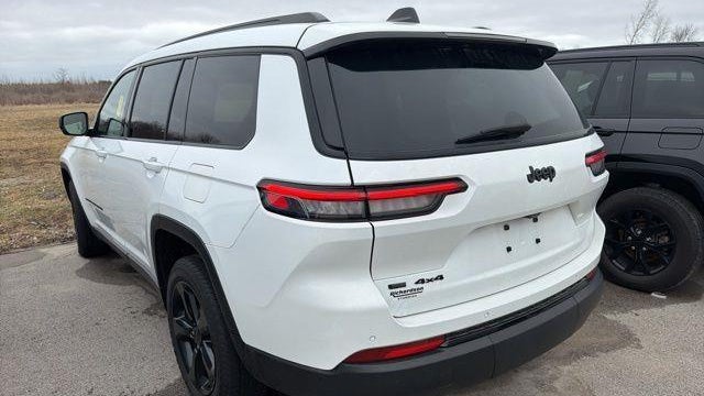 2021 Jeep Grand Cherokee L Laredo