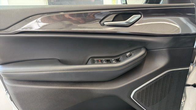 2021 Jeep Grand Cherokee L Laredo
