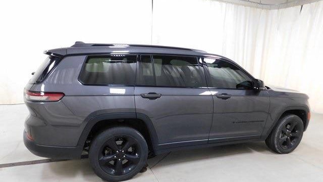 2022 Jeep Grand Cherokee L Laredo