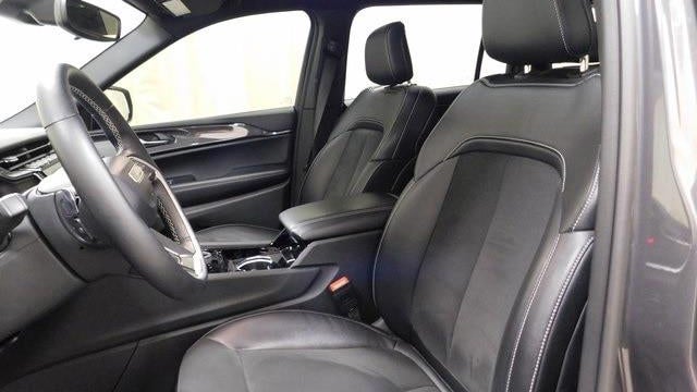 2022 Jeep Grand Cherokee L Laredo