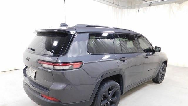 2022 Jeep Grand Cherokee L Laredo