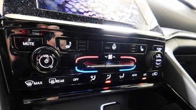 2022 Jeep Grand Cherokee L Laredo