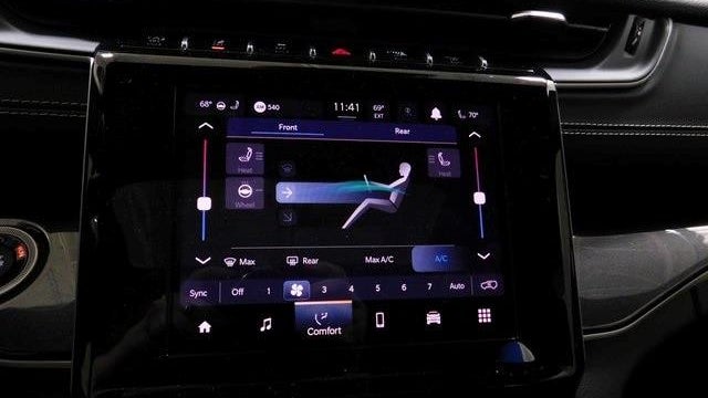 2022 Jeep Grand Cherokee L Laredo