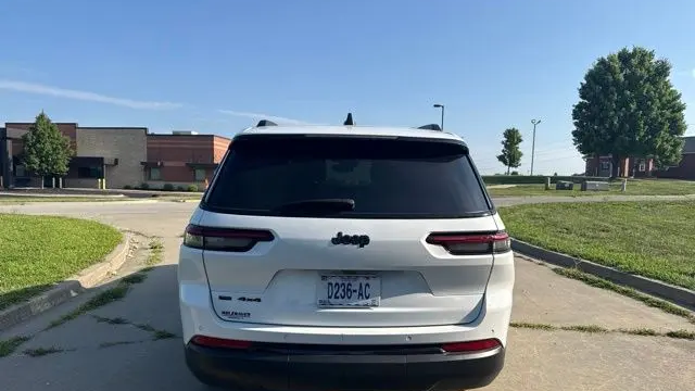 2023 Jeep Grand Cherokee L Altitude