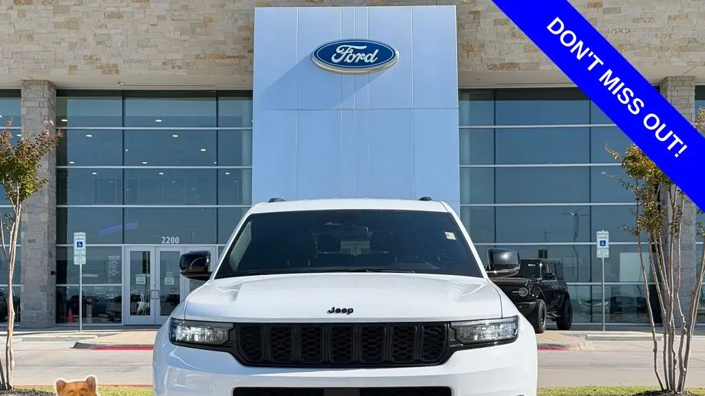 2023 Jeep Grand Cherokee L Laredo X
