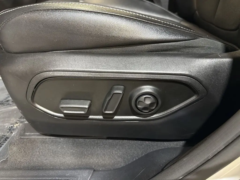 2024 Jeep Cherokee - $28,099