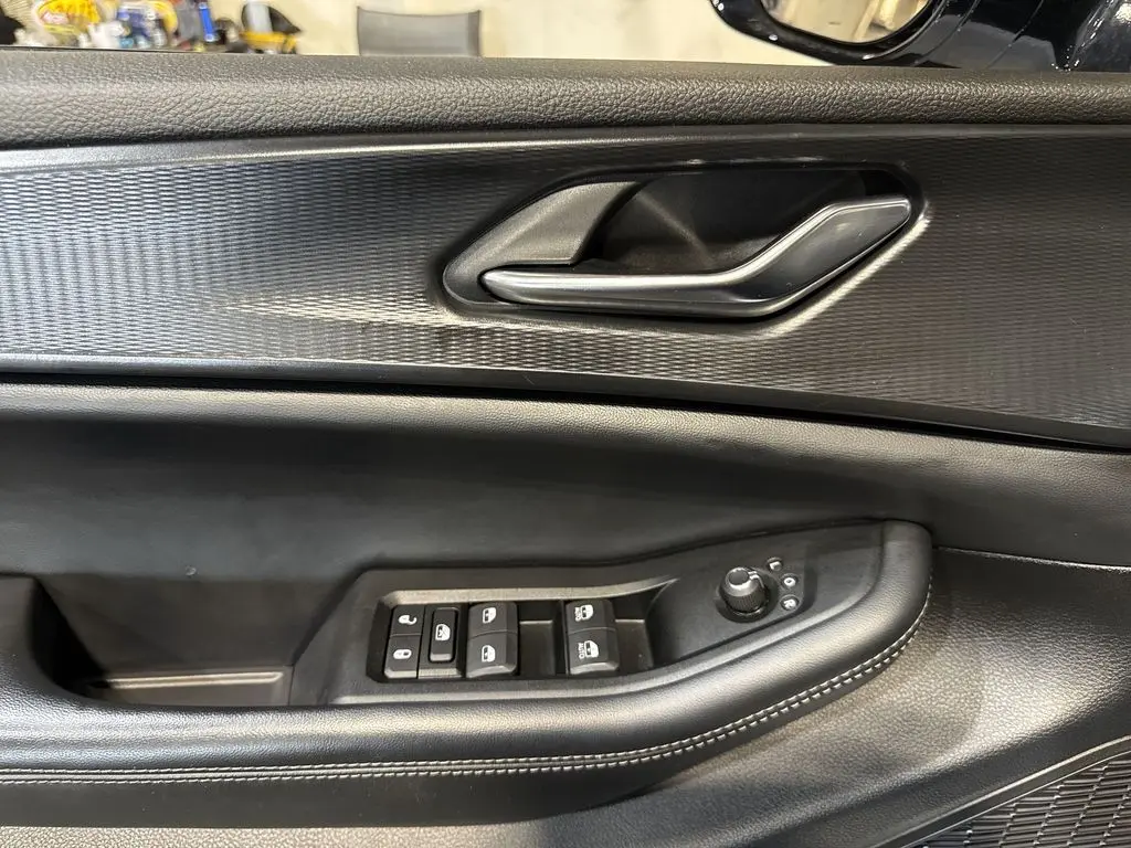 2024 Jeep Cherokee - $28,099
